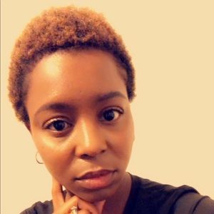 Meet your Posher, Latasha